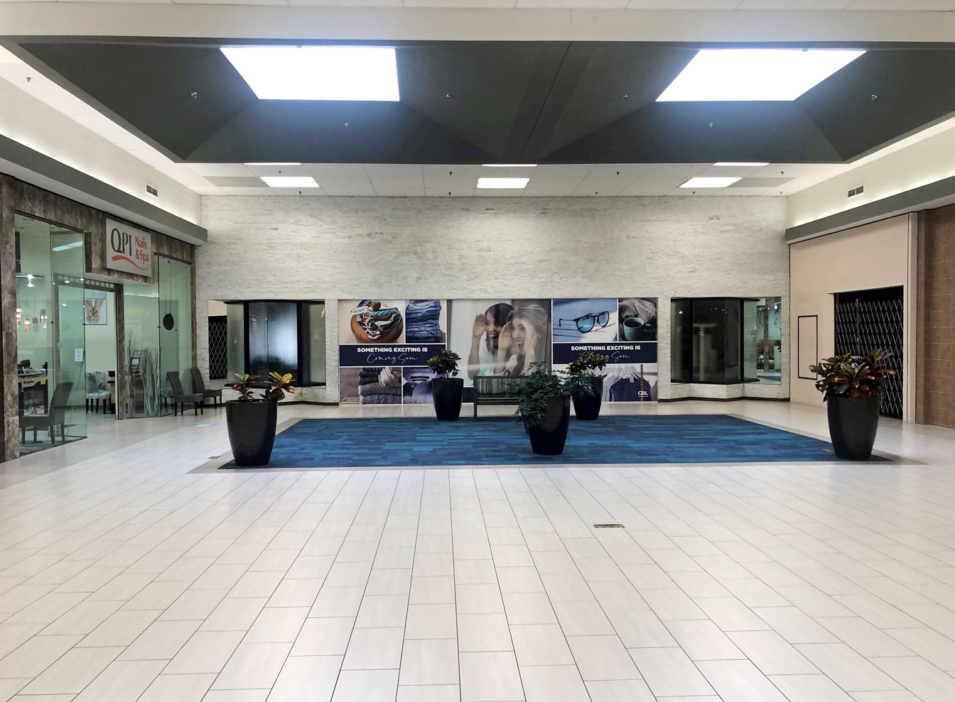 Dakota Square 6